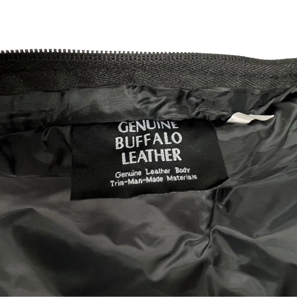 Embassy Black NWT Genuine Buffalo Leather Fully Lined Garment‎ Bag